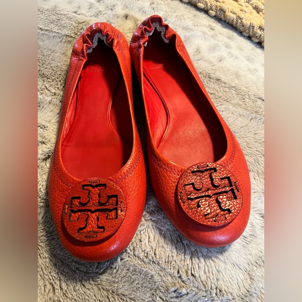 Tory Burch EUC Red Leather Comfy Flats Designer Stylish Work Shoes 11M